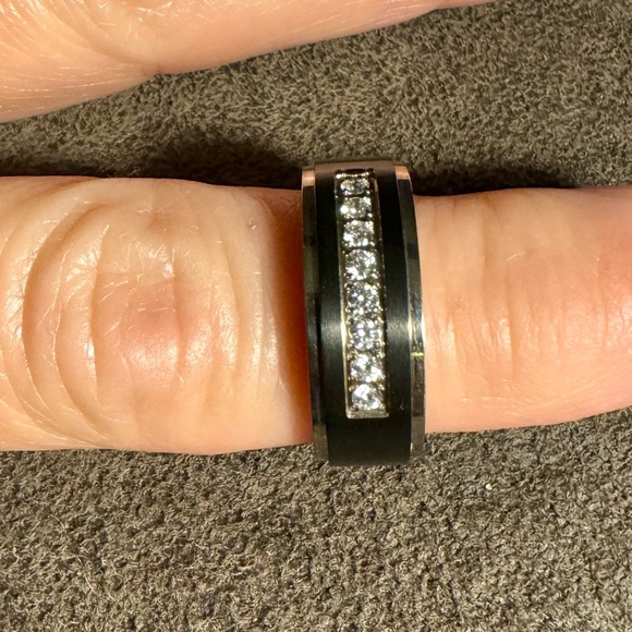 Titanium ring. - Picture 3 of 6